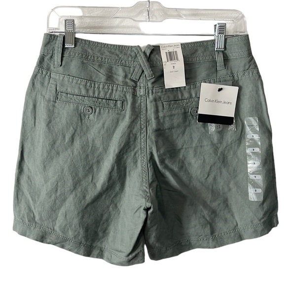 Calvin Klein Linen Blend Cargo Shorts Women's 2 Green Button Pockets Inseam 5" - Picture 1 of 15